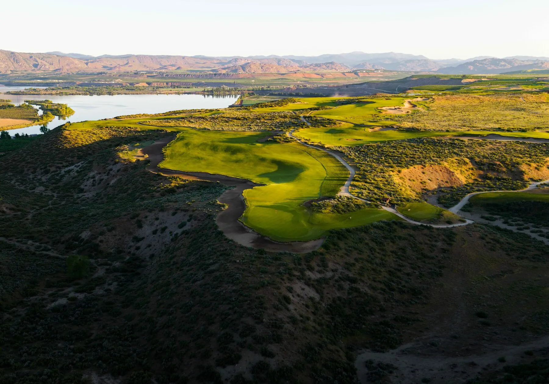 Fairway and bunkers at Gamble Sands